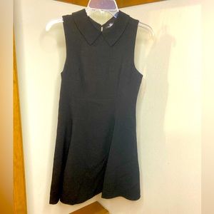 Lulu’s black collared dress